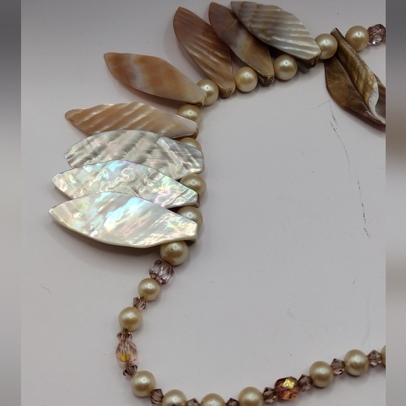 MOP/Abalone Necklace - Picture 3 of 7